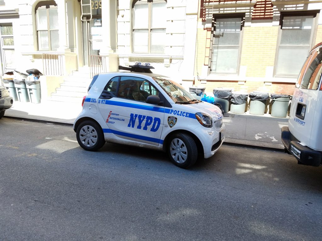 Smallest NYPD Police car, Smart For 2